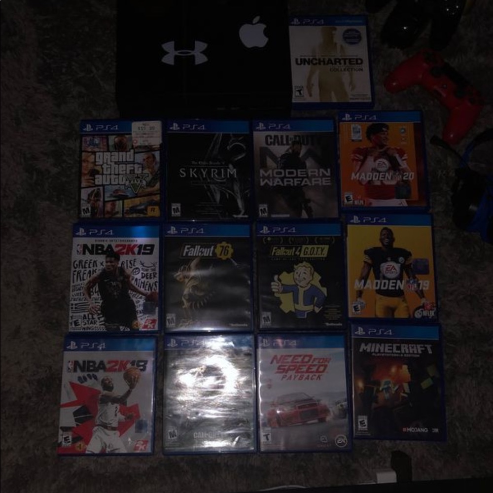 ps4 bundle - Picture 2 of 3